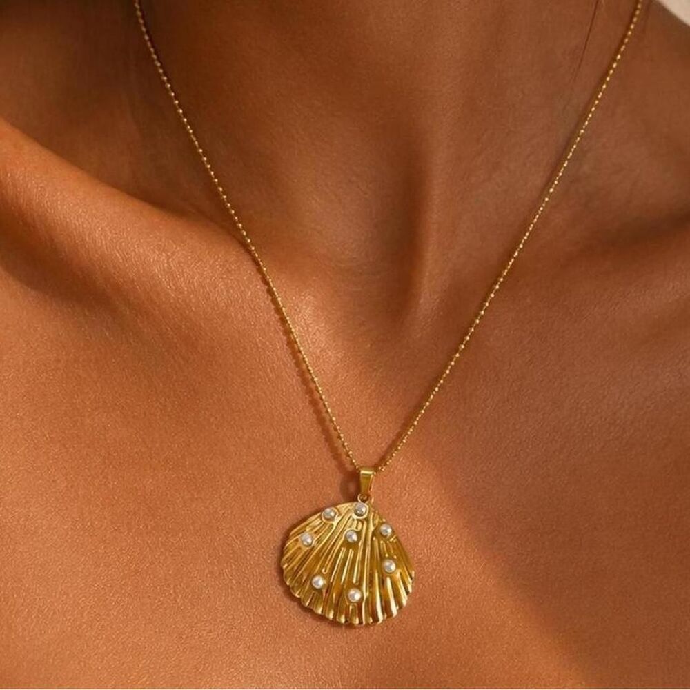 pearl shell necklace D41